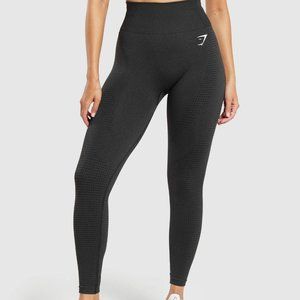LIKE NEW!(2-Pack Gym Shark) VITAL SEAMLESS 2.0 Leggings & Joggers Bundle - Black